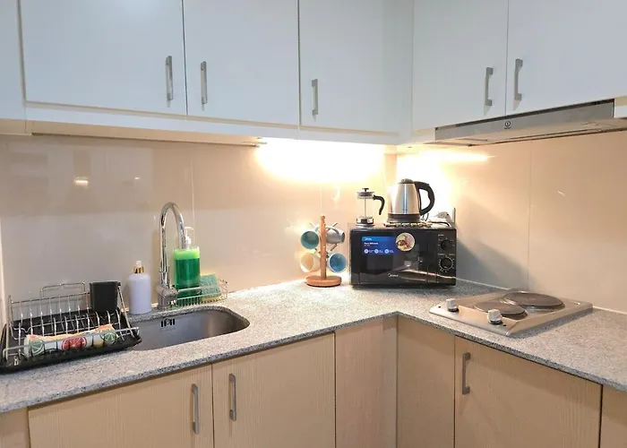 Bgc Uptown Parksuites Cosy 1 Bedroom With Balcony 300mbps Wifi Manila