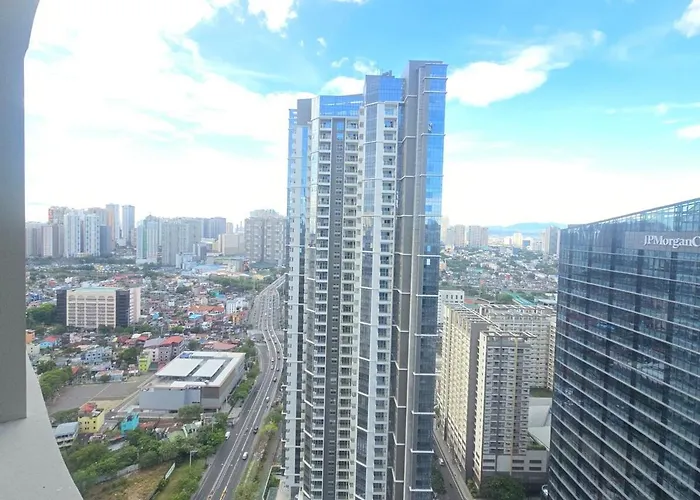 Apartment Bgc Uptown Parksuites Cosy 1 Bedroom With Balcony 300mbps Wifi